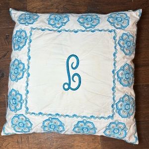 “L” Throw Pillow